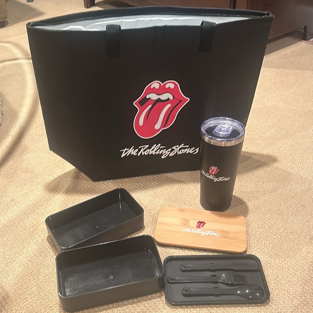 The Rolling Stones set :never use ,bag, metal coffeecup, and plastic lunch box - Picture 2 of 2